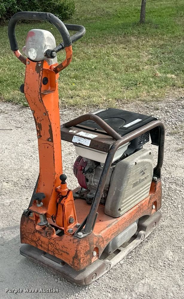 image for item ML9088 Mikasa  MVH-306GH plate compactor