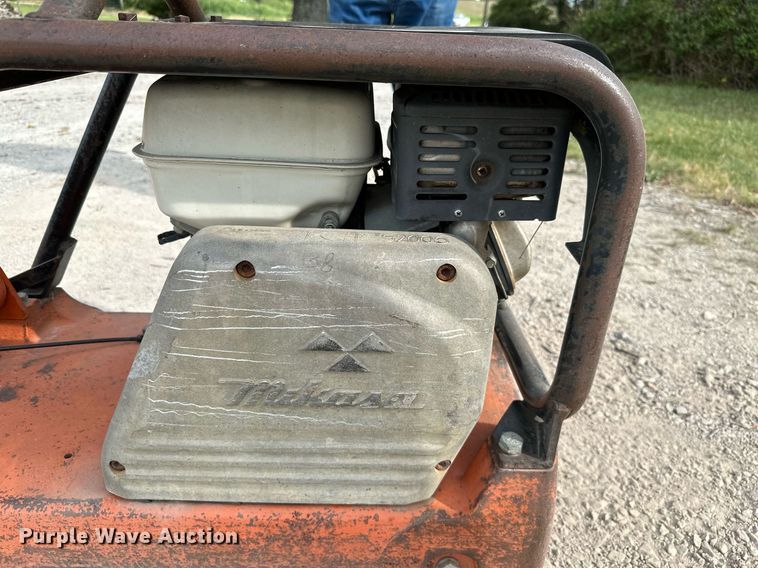 image for item ML9088 Mikasa  MVH-306GH plate compactor