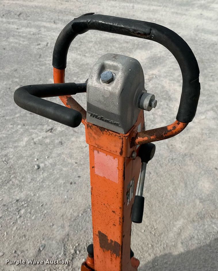 image for item ML9088 Mikasa  MVH-306GH plate compactor