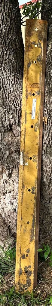 image for item ML9090 Caterpillar 80