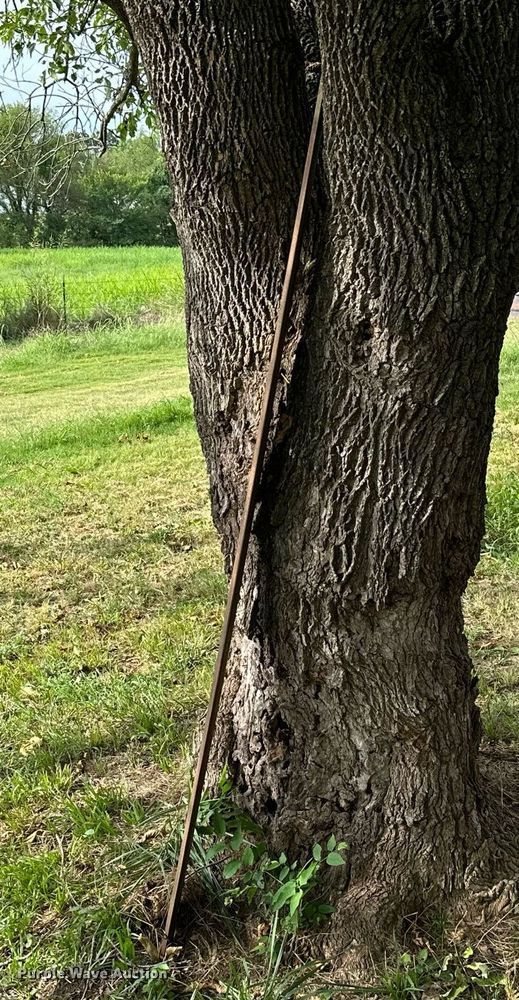 image for item ML9090 Caterpillar 80