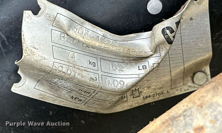 image for item ML9091 Caterpillar 16