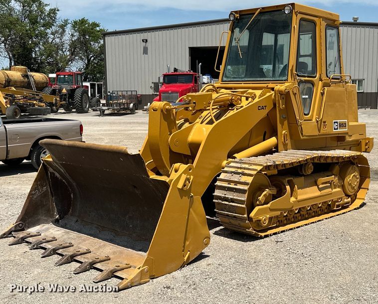 image for item ML9099 1985 Caterpillar 953  track loader