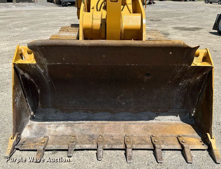 image for item ML9099 1985 Caterpillar 953  track loader