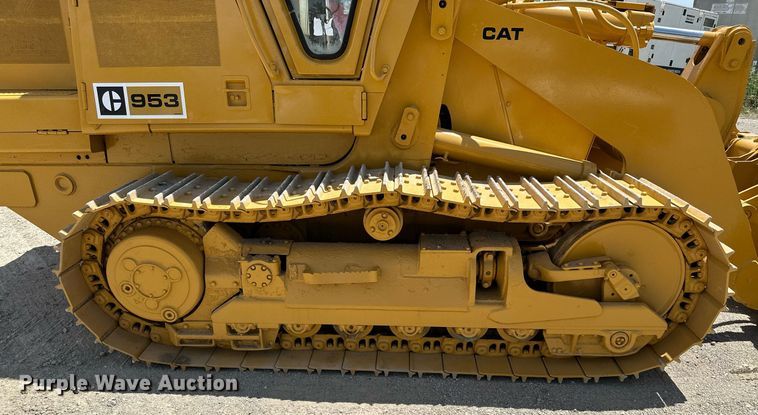 image for item ML9099 1985 Caterpillar 953  track loader