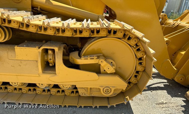 image for item ML9099 1985 Caterpillar 953  track loader