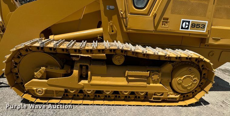 image for item ML9099 1985 Caterpillar 953  track loader