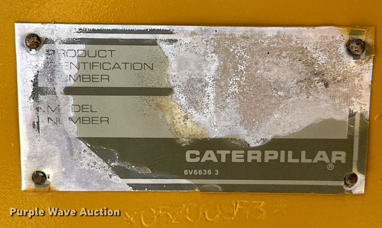 image for item ML9099 1985 Caterpillar 953  track loader