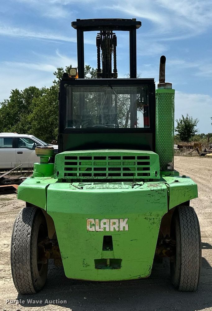 image for item ML9100 Clark C500  forklift