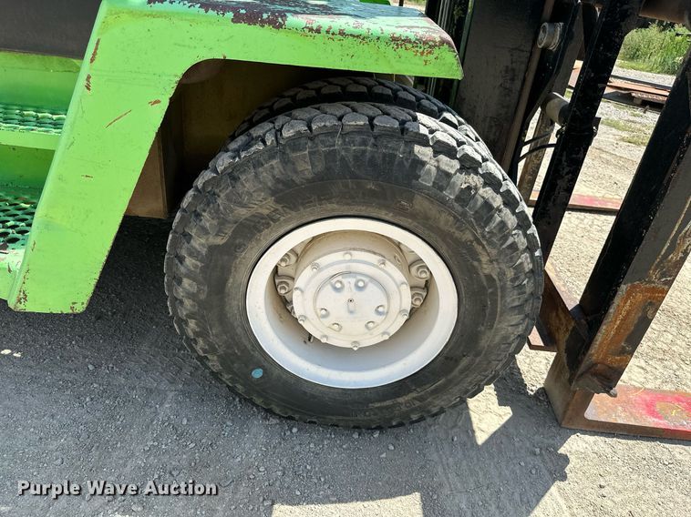 image for item ML9100 Clark C500  forklift