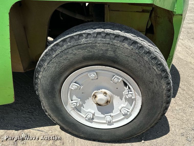 image for item ML9100 Clark C500  forklift