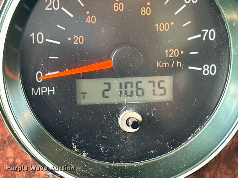 image for item ML9114 2005 Kenworth W900  dump truck