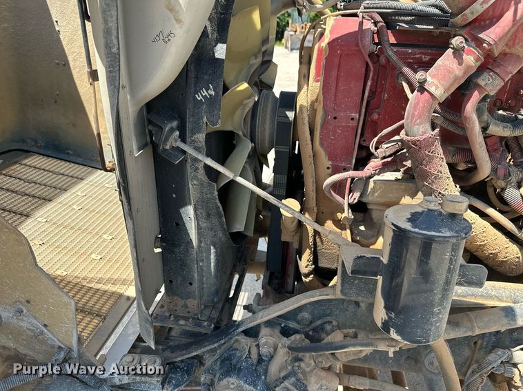 image for item ML9114 2005 Kenworth W900  dump truck