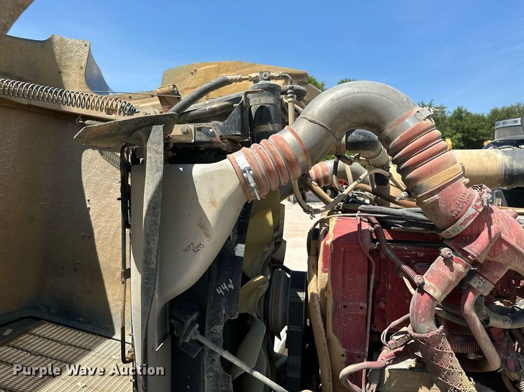 image for item ML9114 2005 Kenworth W900  dump truck