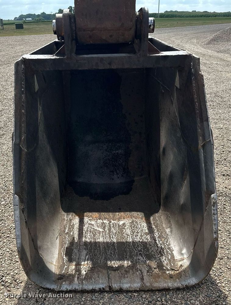 image for item MQ9299 1994 Caterpillar 330L  excavator