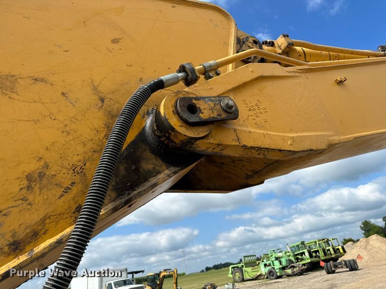 image for item MQ9299 1994 Caterpillar 330L  excavator