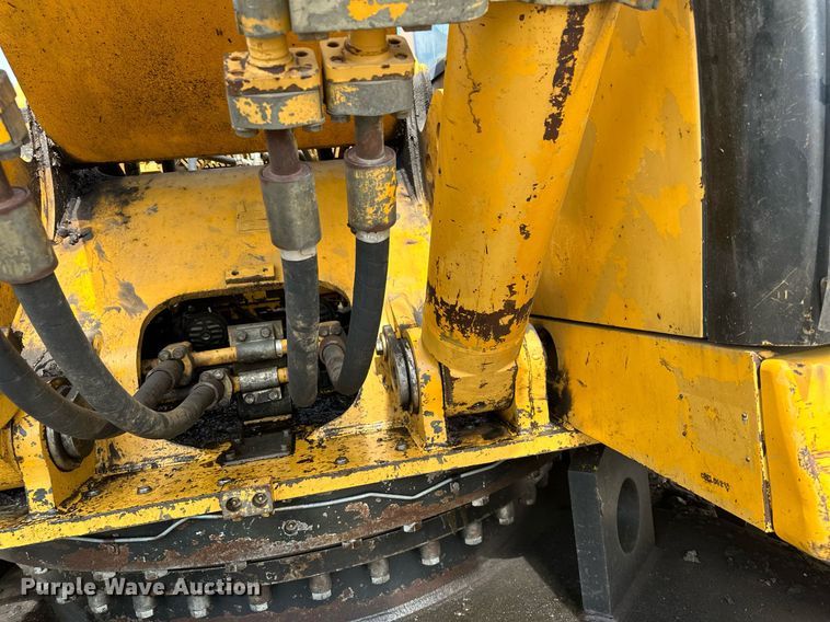image for item MQ9299 1994 Caterpillar 330L  excavator