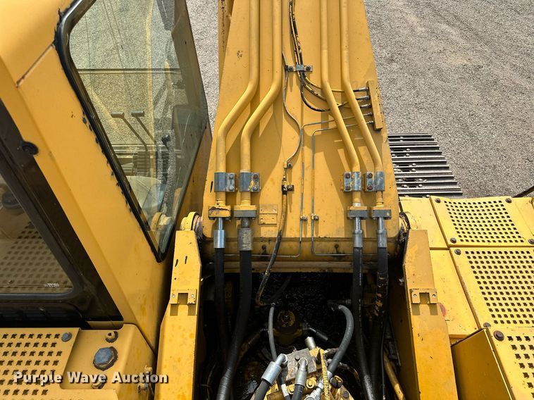 image for item MQ9299 1994 Caterpillar 330L  excavator