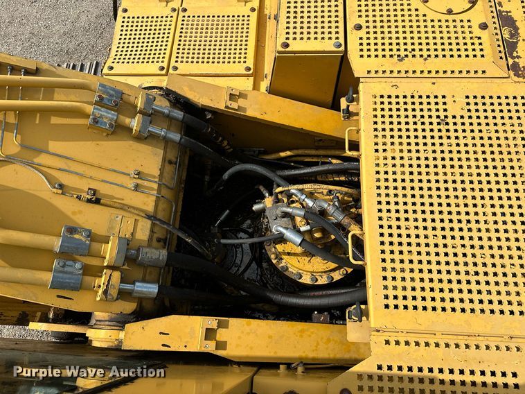 image for item MQ9299 1994 Caterpillar 330L  excavator