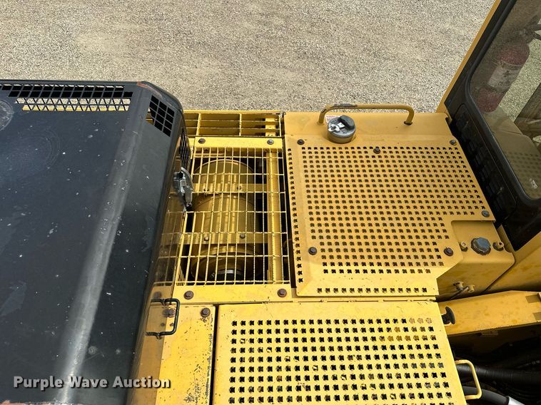 image for item MQ9299 1994 Caterpillar 330L  excavator