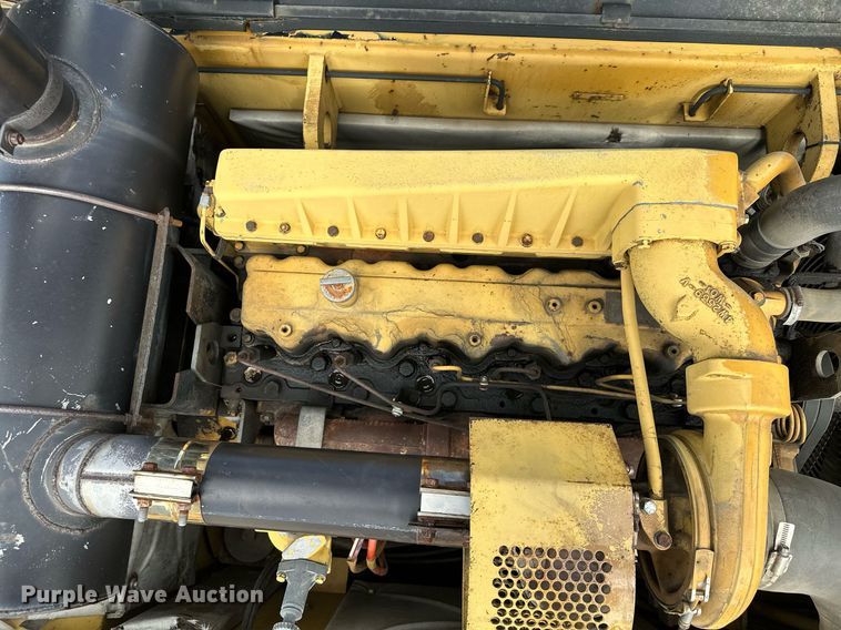 image for item MQ9299 1994 Caterpillar 330L  excavator