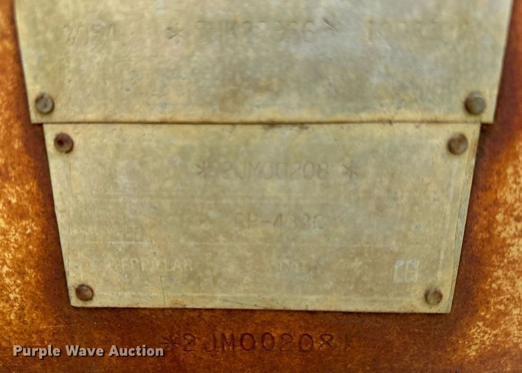 image for item MQ9301 1995 Caterpillar CP433C  single drum vibratory roller