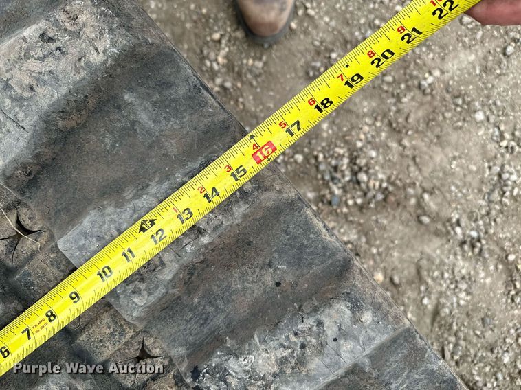 image for item MQ9302 2004 Caterpillar 304CR  mini excavator