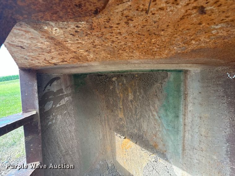 image for item MQ9307 Excavator bucket