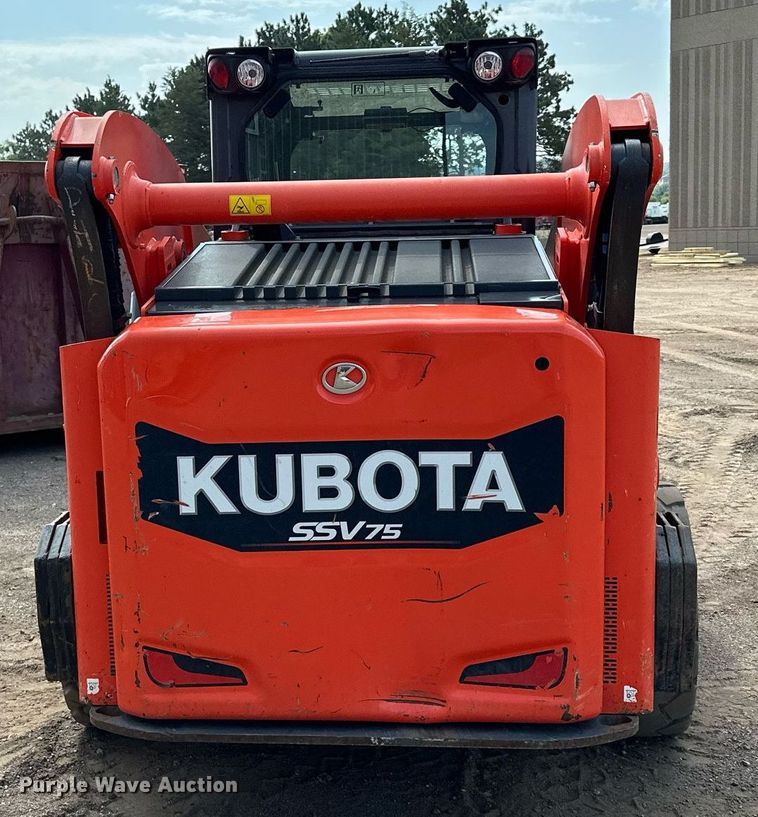 image for item MQ9308 2016 Kubota SSV75  skid steer loader