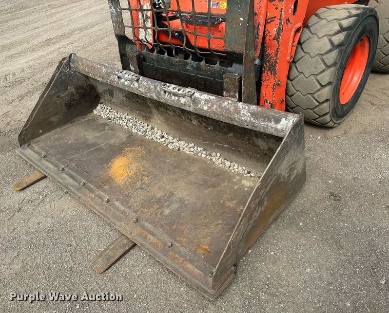 image for item MQ9308 2016 Kubota SSV75  skid steer loader