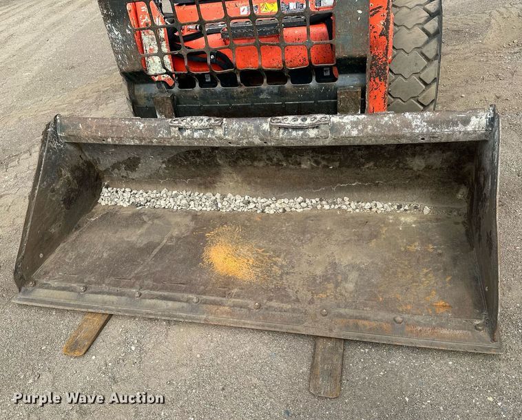 image for item MQ9308 2016 Kubota SSV75  skid steer loader