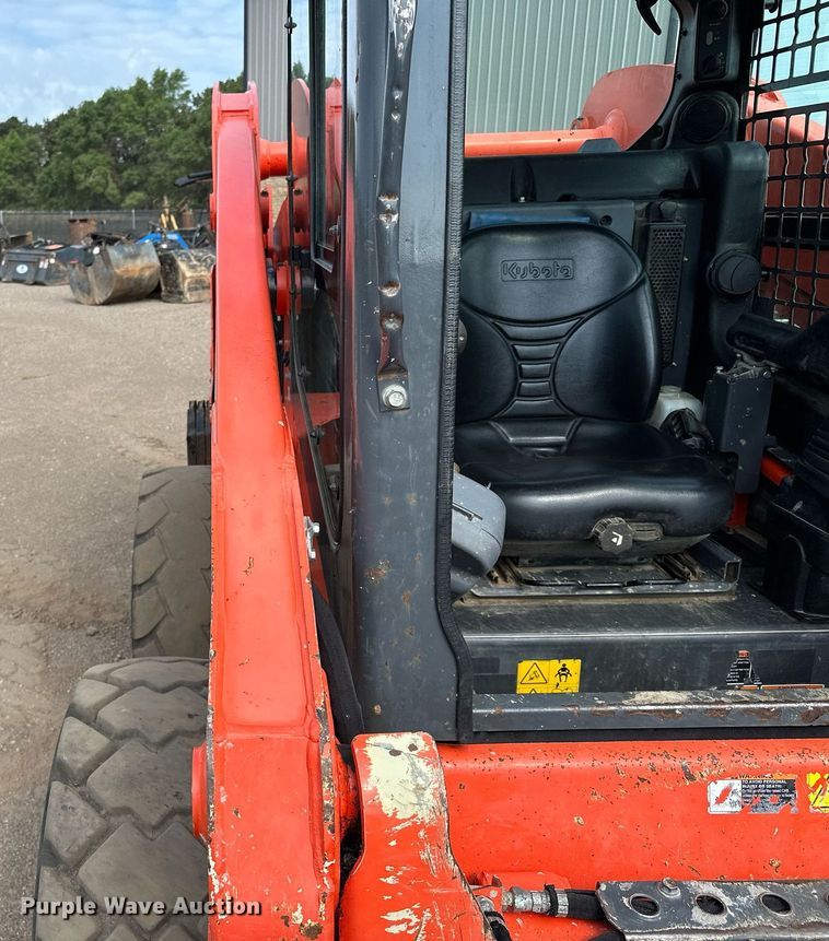 image for item MQ9308 2016 Kubota SSV75  skid steer loader