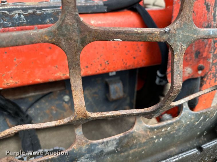 image for item MQ9308 2016 Kubota SSV75  skid steer loader