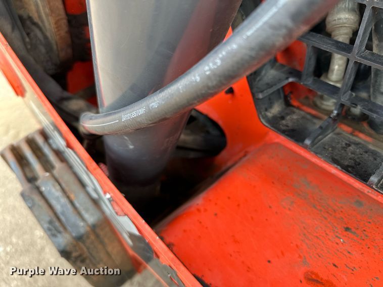 image for item MQ9308 2016 Kubota SSV75  skid steer loader