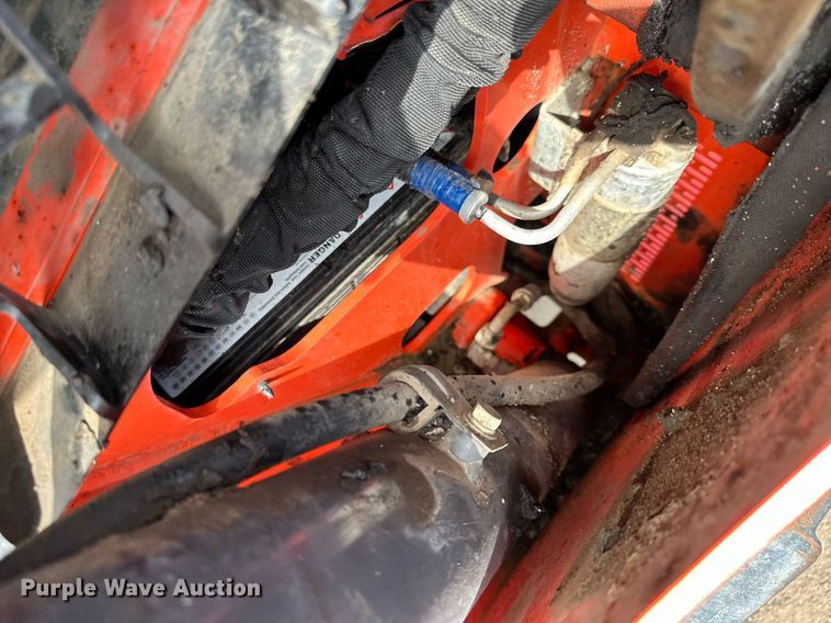 image for item MQ9308 2016 Kubota SSV75  skid steer loader