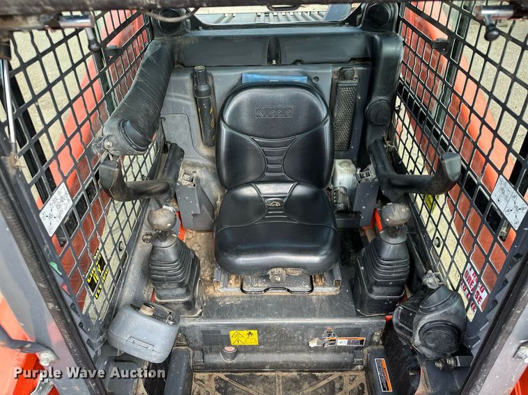 image for item MQ9308 2016 Kubota SSV75  skid steer loader