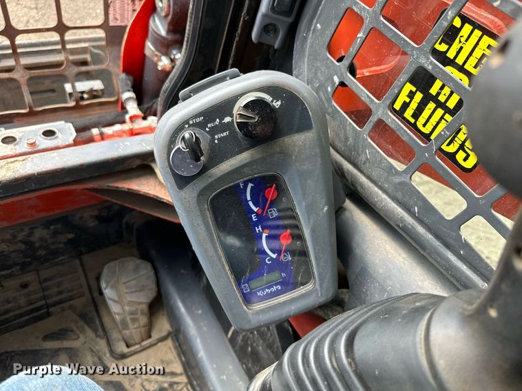 image for item MQ9308 2016 Kubota SSV75  skid steer loader