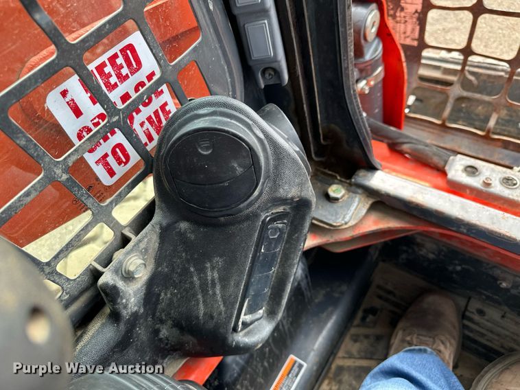 image for item MQ9308 2016 Kubota SSV75  skid steer loader