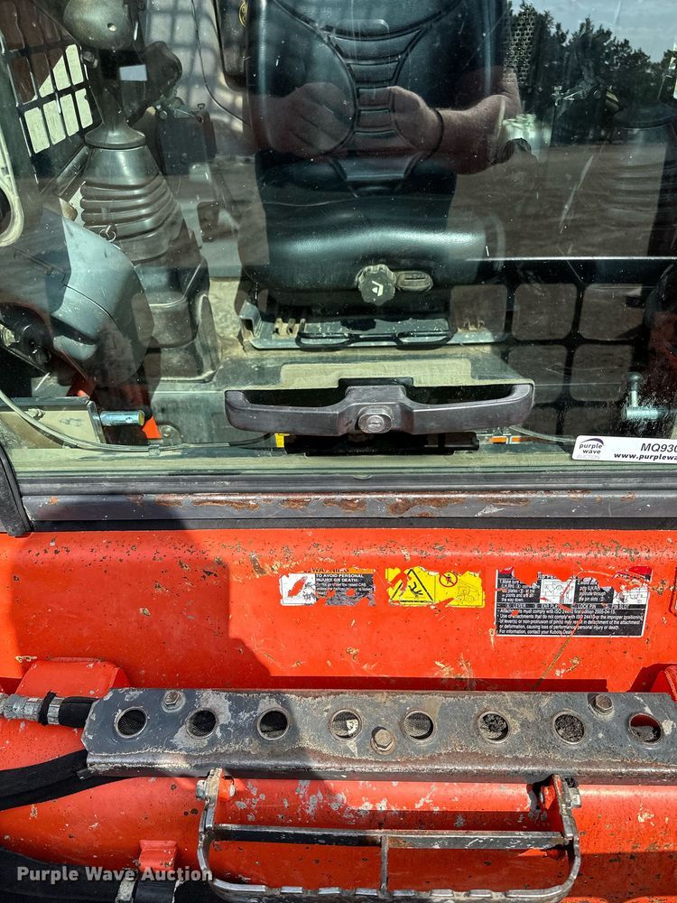 image for item MQ9308 2016 Kubota SSV75  skid steer loader