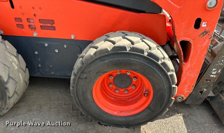 image for item MQ9308 2016 Kubota SSV75  skid steer loader