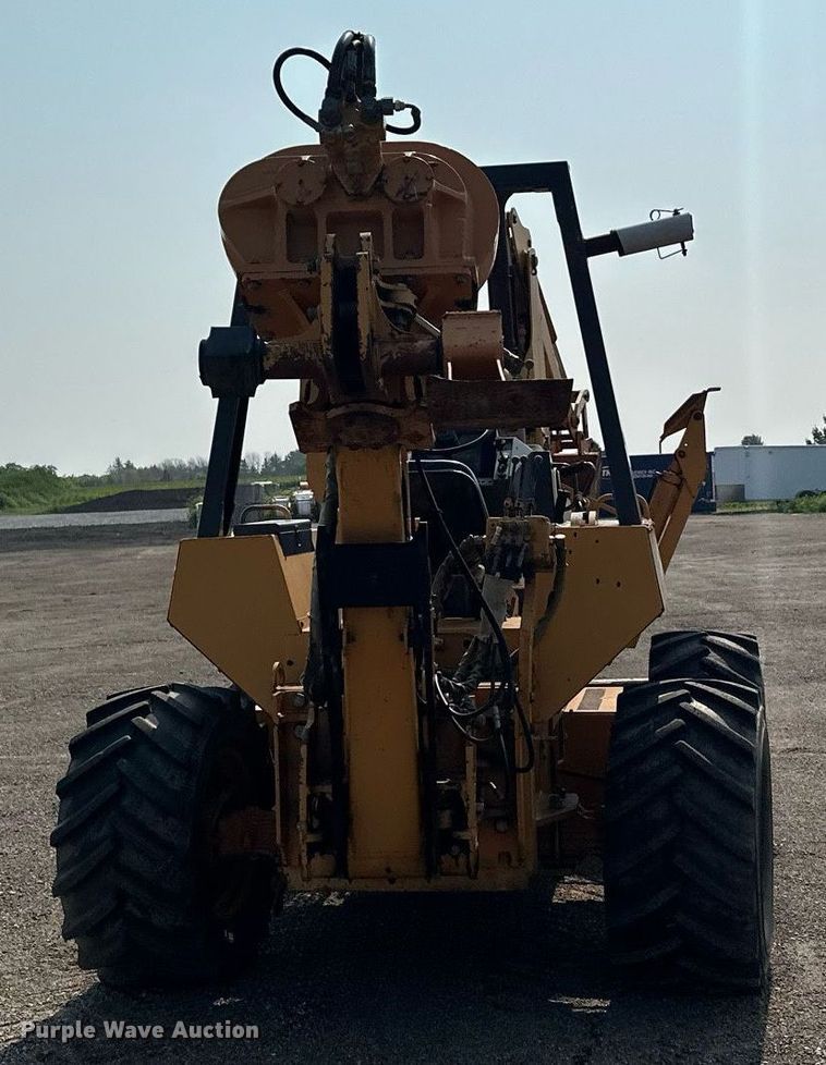 image for item MQ9309 1999 Case 860 Turbo  cable plow