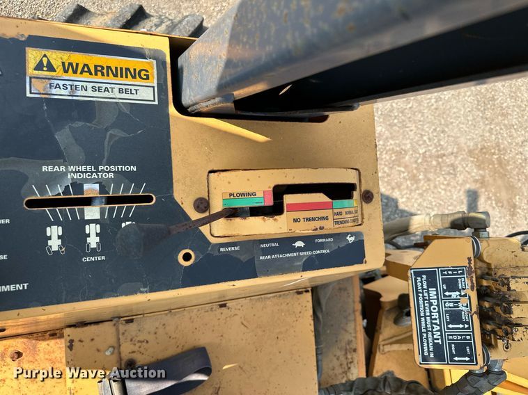 image for item MQ9309 1999 Case 860 Turbo  cable plow