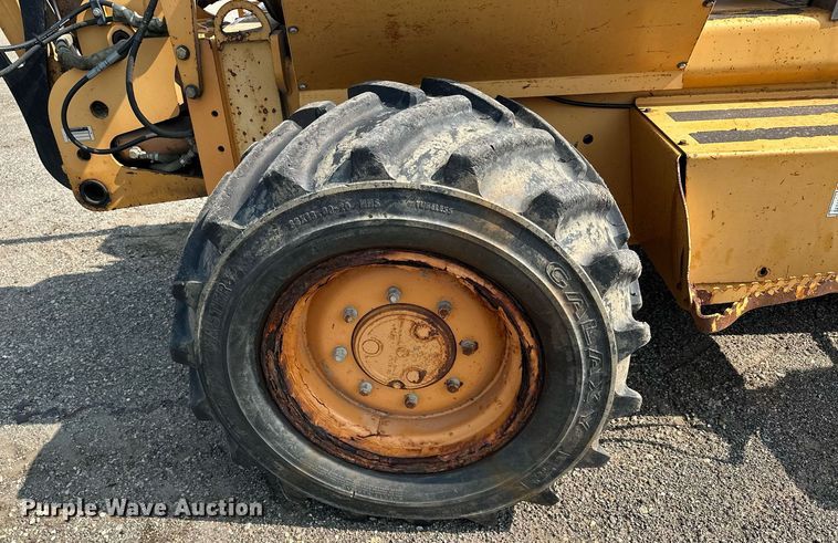 image for item MQ9309 1999 Case 860 Turbo  cable plow