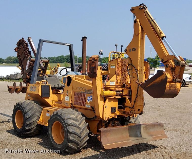 image for item MQ9310 2001 Case 660  trencher