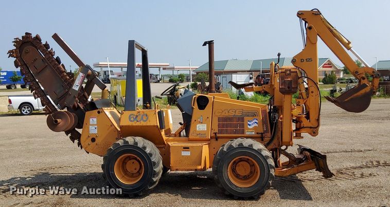 image for item MQ9310 2001 Case 660  trencher