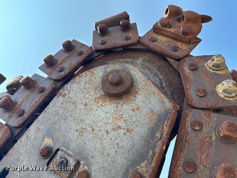 image for item MQ9310 2001 Case 660  trencher