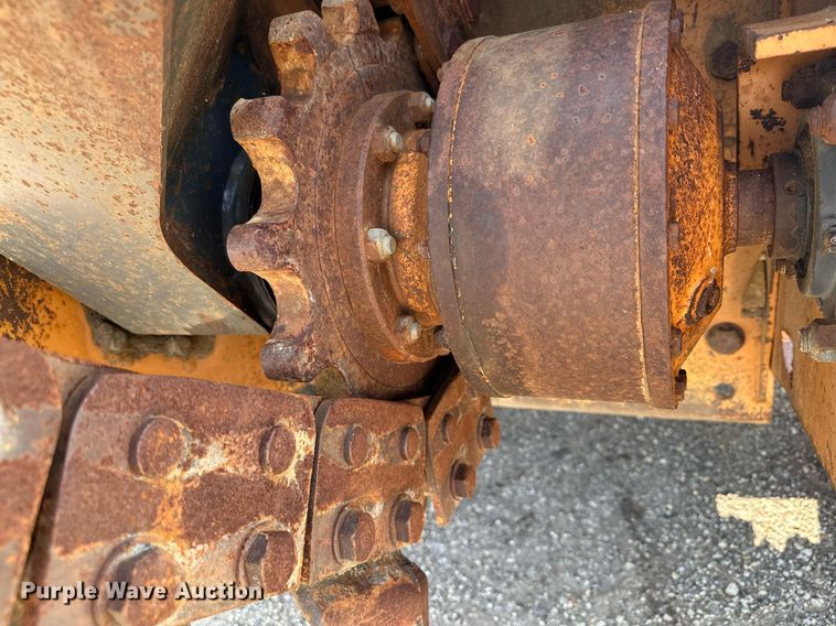 image for item MQ9310 2001 Case 660  trencher