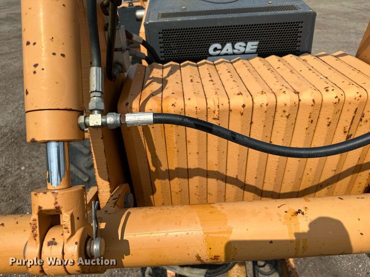 image for item MQ9311 2003 Case 460  cable plow