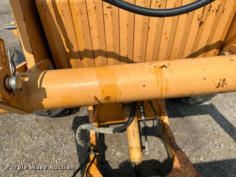 image for item MQ9311 2003 Case 460  cable plow