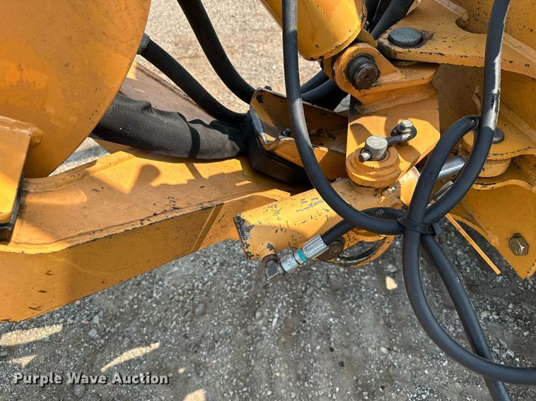 image for item MQ9311 2003 Case 460  cable plow